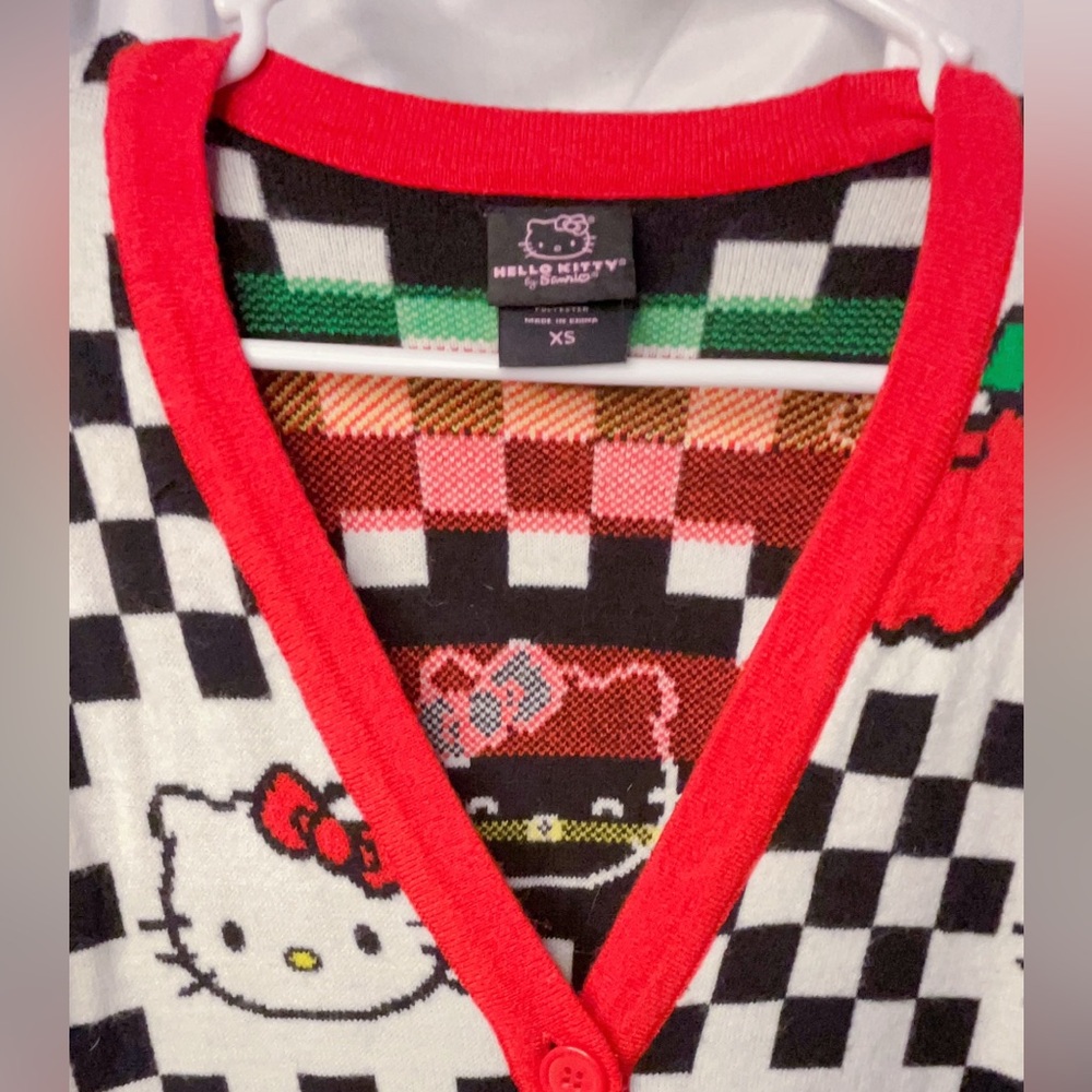 Xs oversized hello kitty cardigan